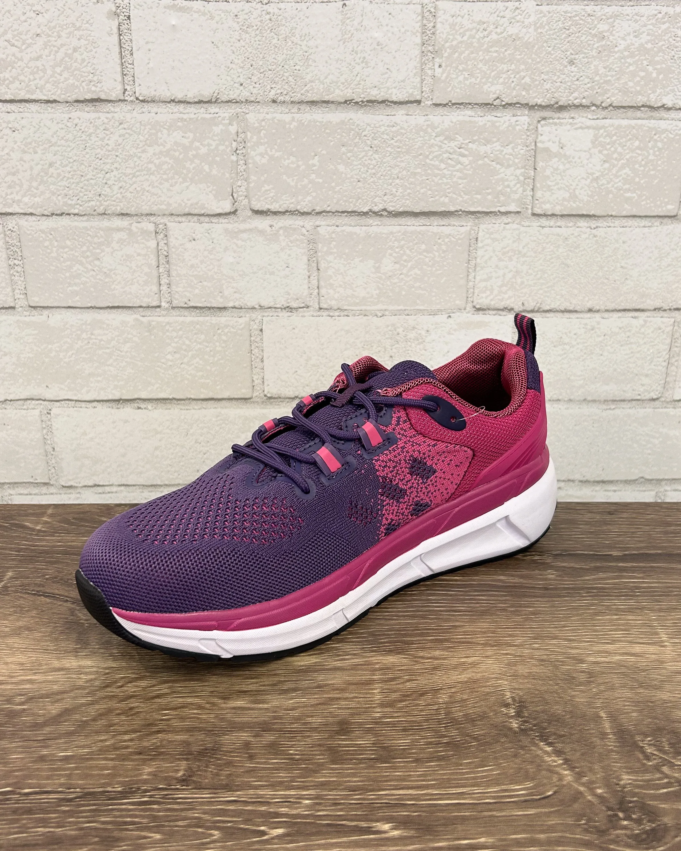 Propét Ultra | Dark Pink & Purple | WIDE