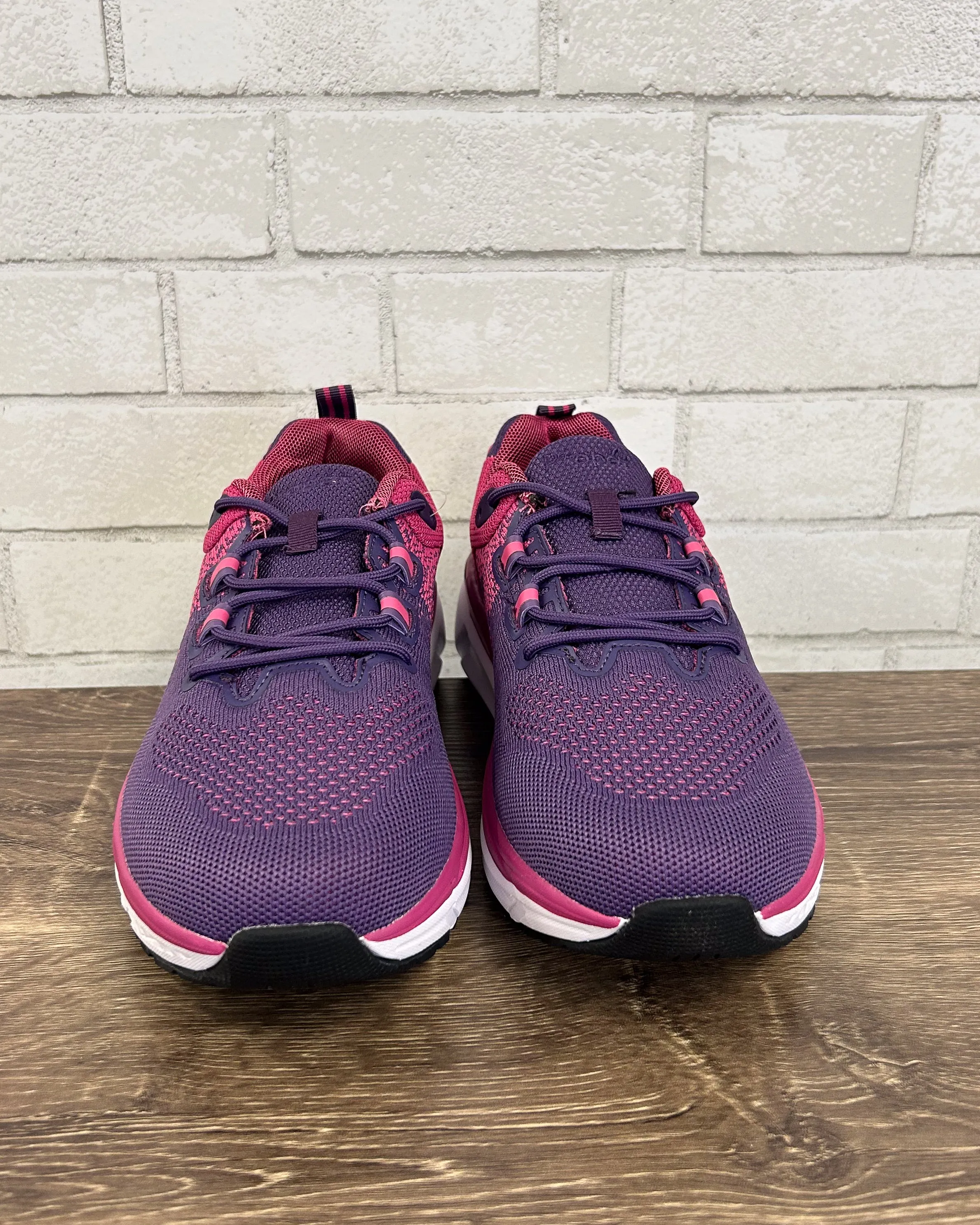 Propét Ultra | Dark Pink & Purple | WIDE